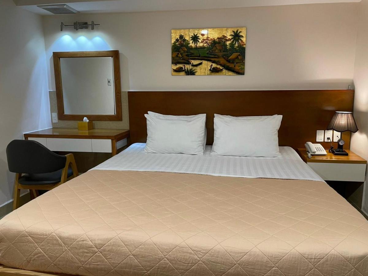 Mia Hotel Хошимин Экстерьер фото